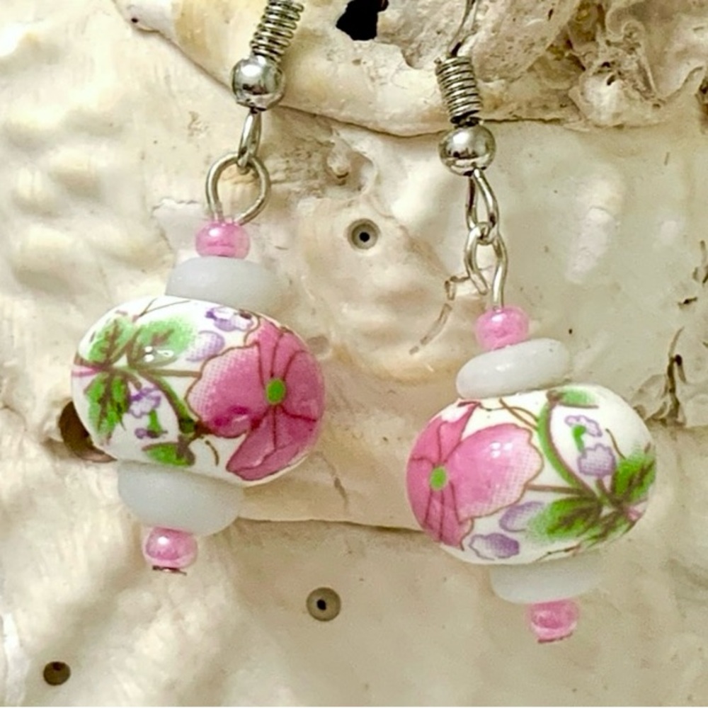 Hand Painted Ceramic Water Lilly Beaded Earrings